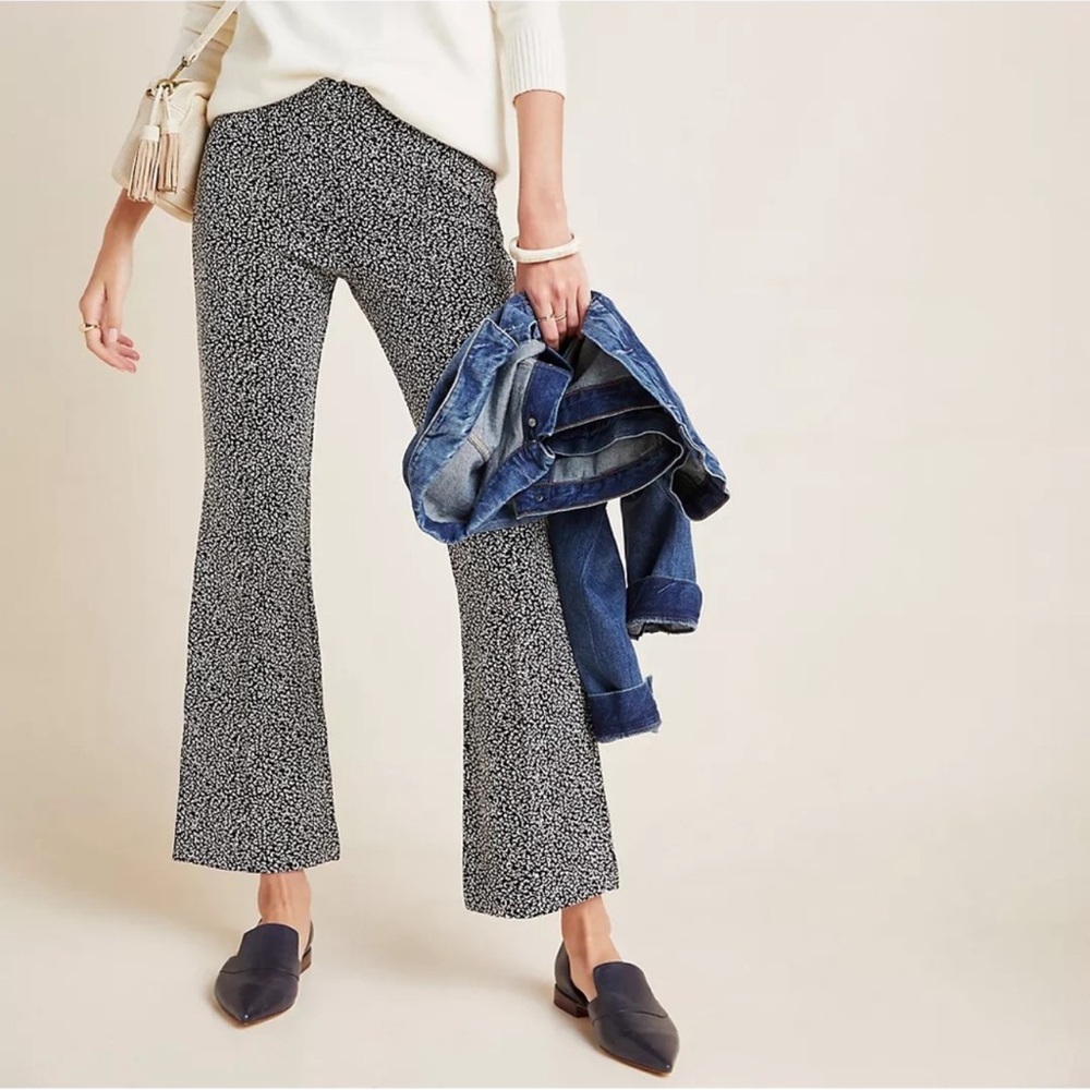 Women’s Anthropologie The Essential Crop Flare Pants Textured Black White Sz M
